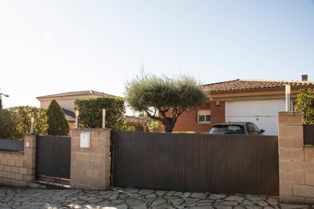 Casa Bella Con Piscina Villa Caldes De Montbui Exterior photo